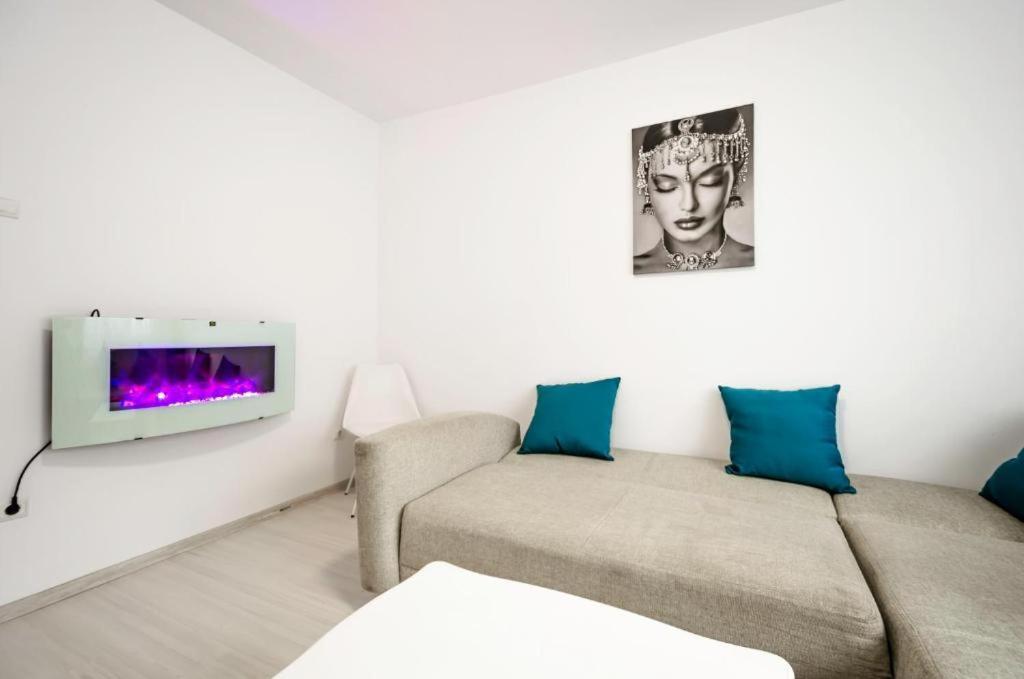 אראד Nice Apartament מראה חיצוני תמונה